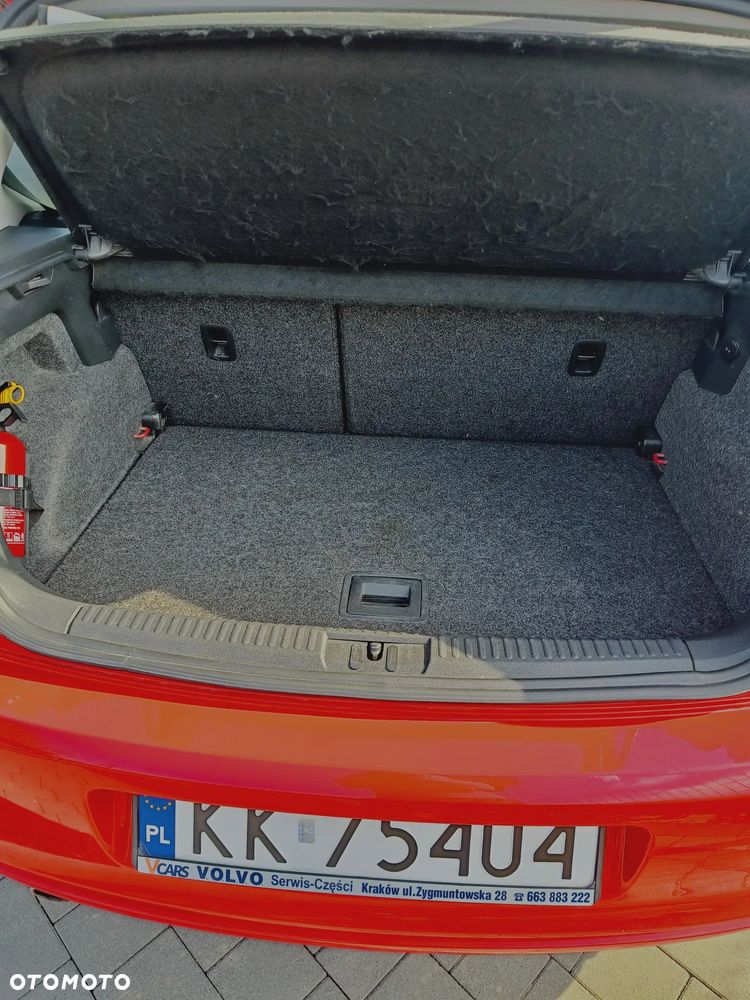 Volkswagen Polo - 11