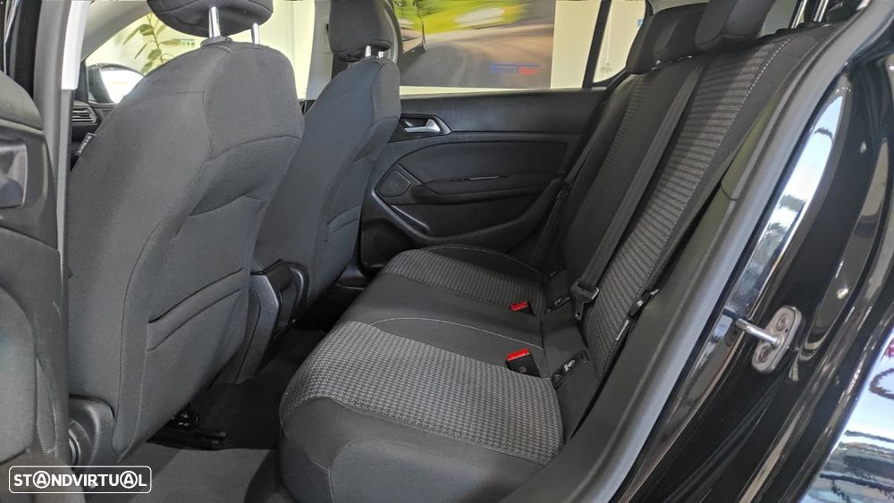 Peugeot 308 1.6 BlueHDi Allure - 18