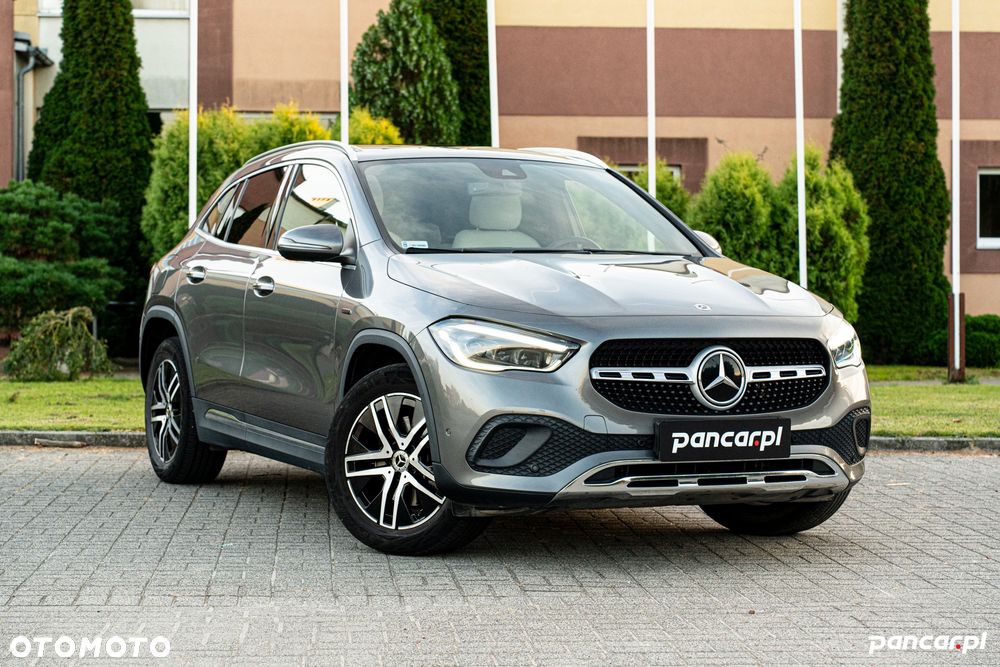 Mercedes-Benz GLA 250e Progressive - 15