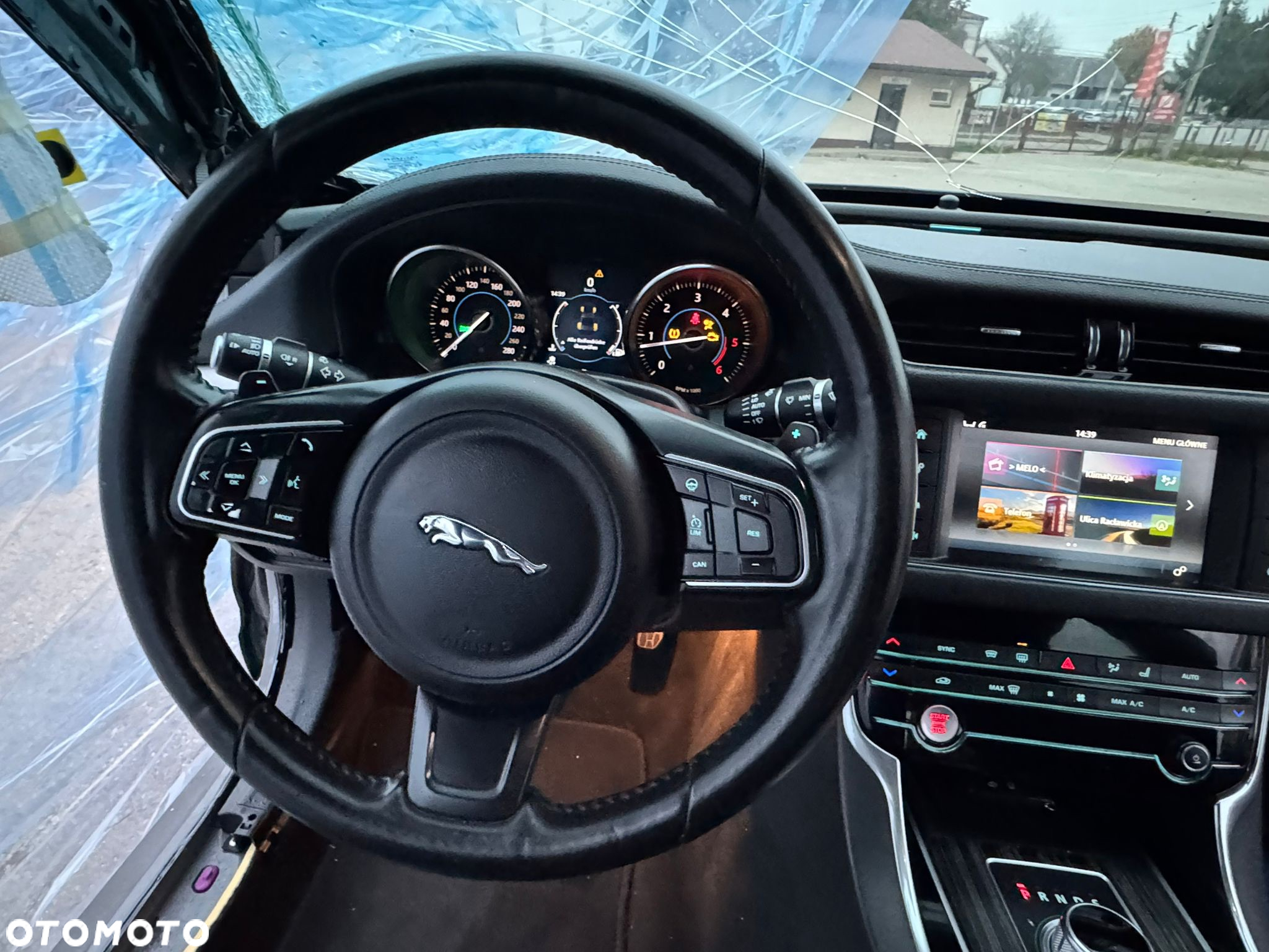 Jaguar XF E-Performance Prestige - 13