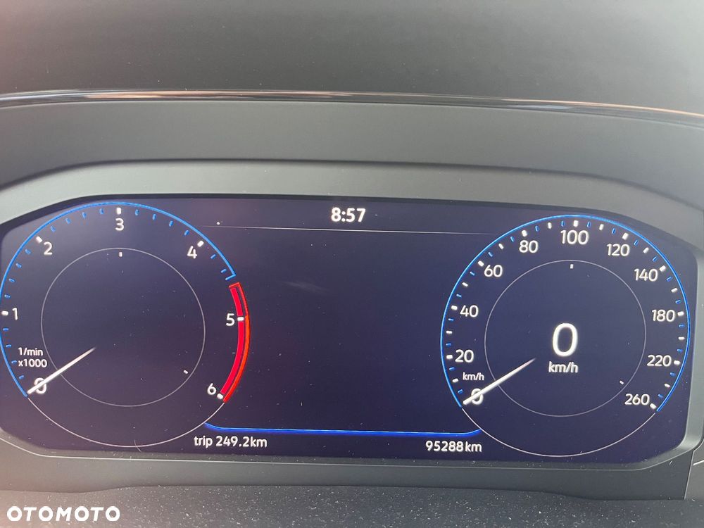 Volkswagen Touran 2.0 TDI BMT Highline DSG - 13