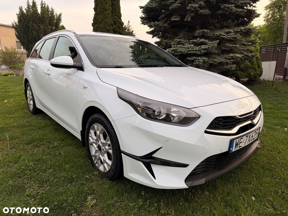 Kia Ceed 1.5 T-GDI M - 1