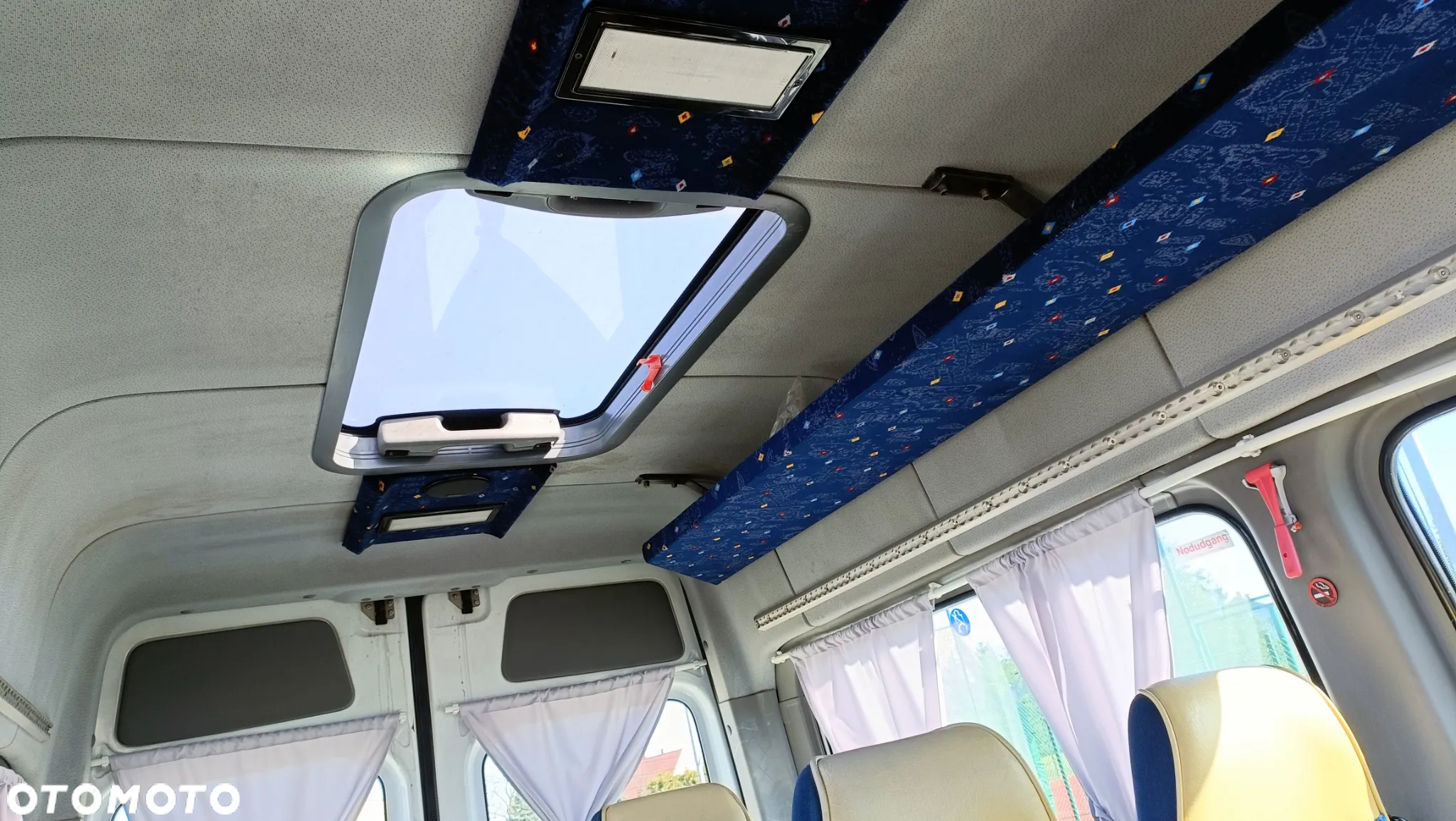 Mercedes-Benz Sprinter - 17
