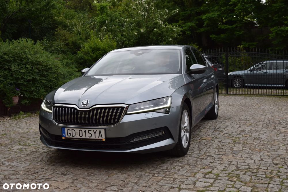 Skoda Superb 1.5 TSI L&K DSG - 1