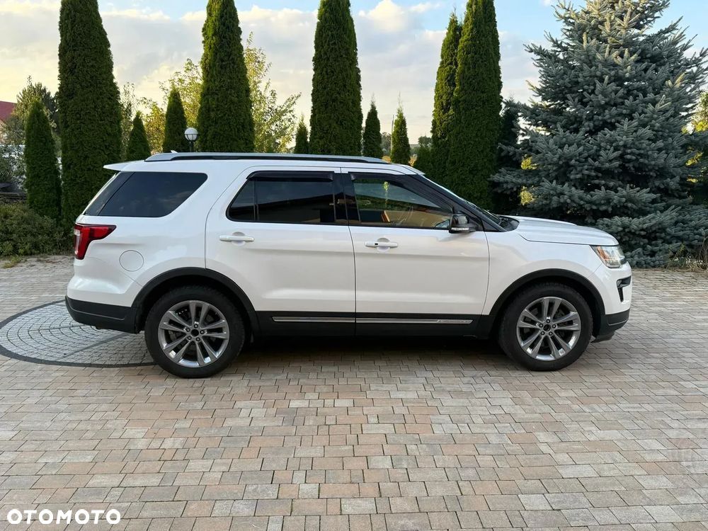 Ford Explorer - 6