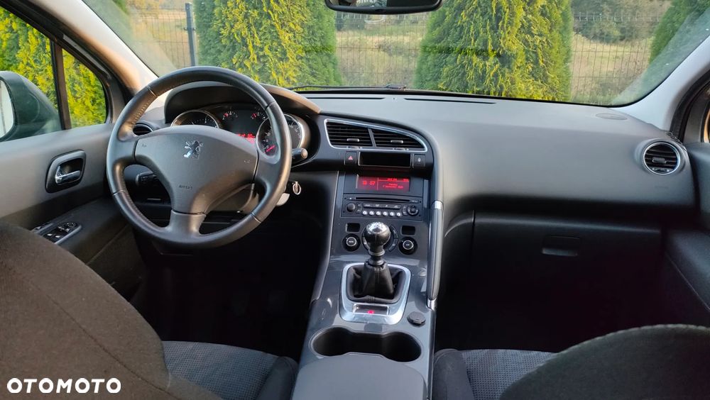 Peugeot 3008 1.6 HDi Active - 10