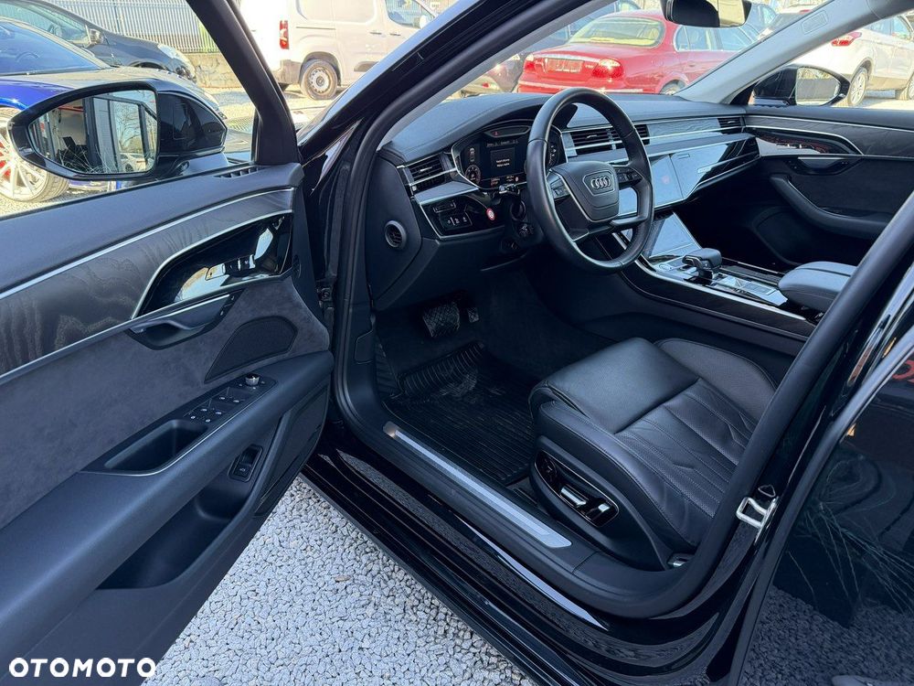 Audi A8 - 11