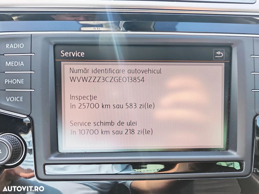 Volkswagen Passat 2.0 TDI DSG 4Motion Highline - 13
