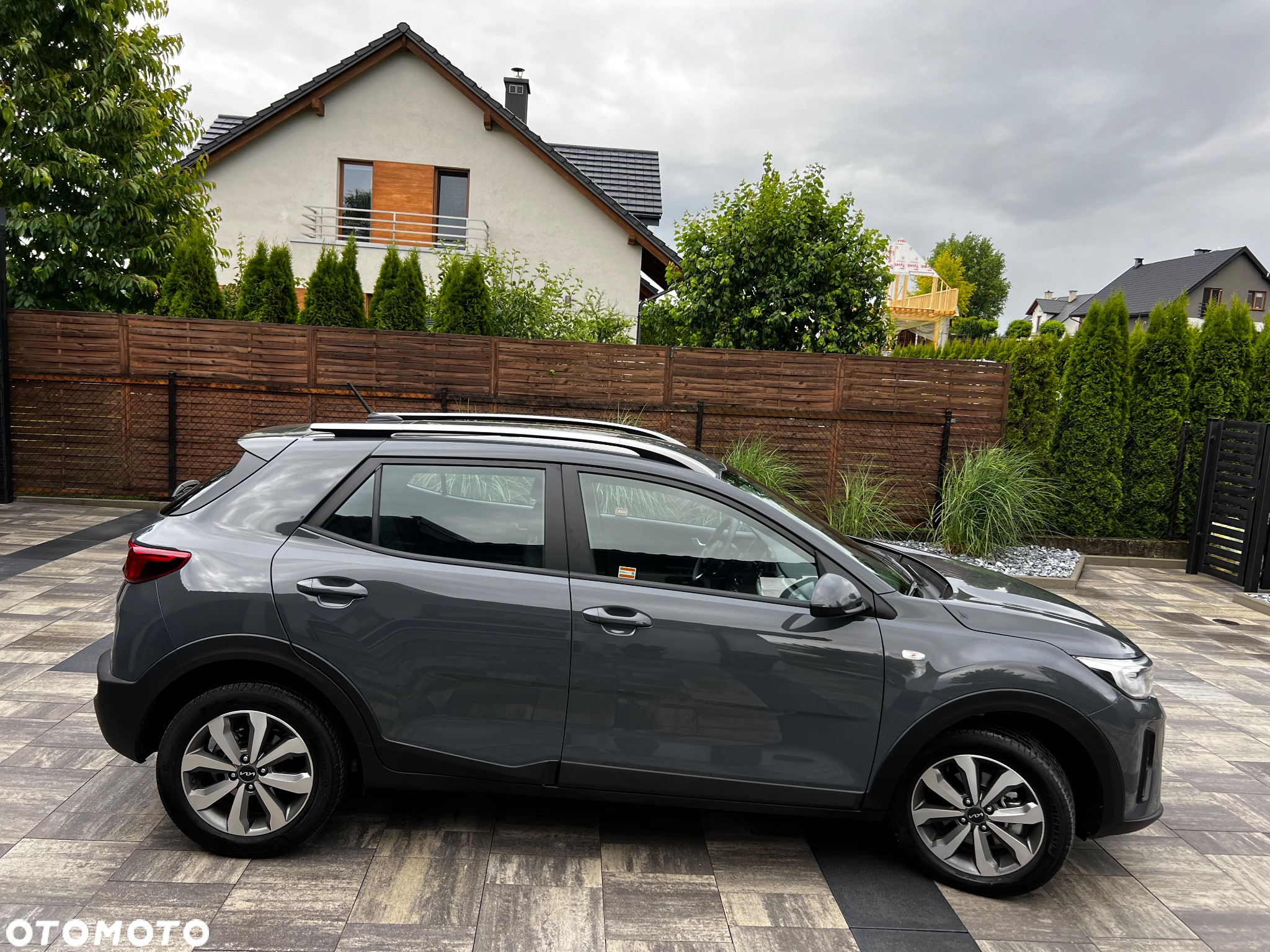 Kia Stonic 1.2 L - 7