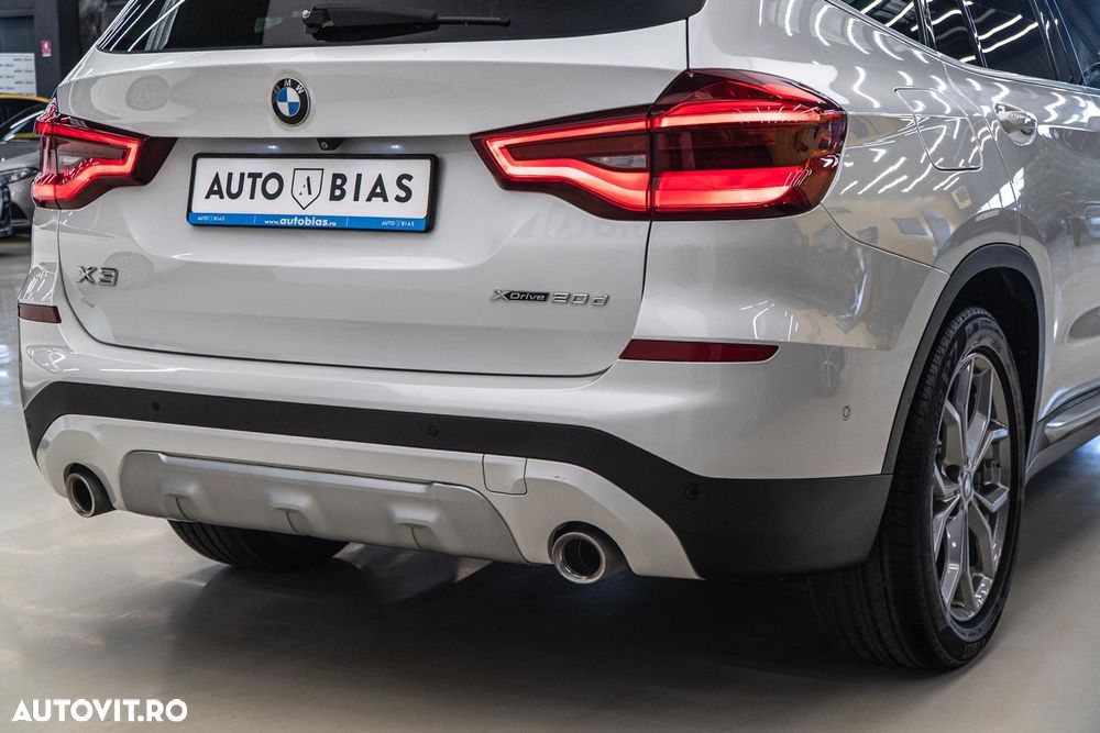 BMW X3 xDrive20d Aut. Luxury Line - 14