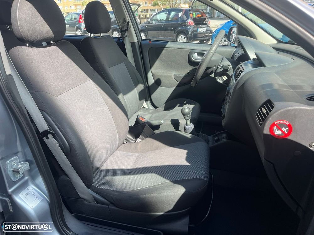 Opel Corsa 1.3 CDTi First - 10