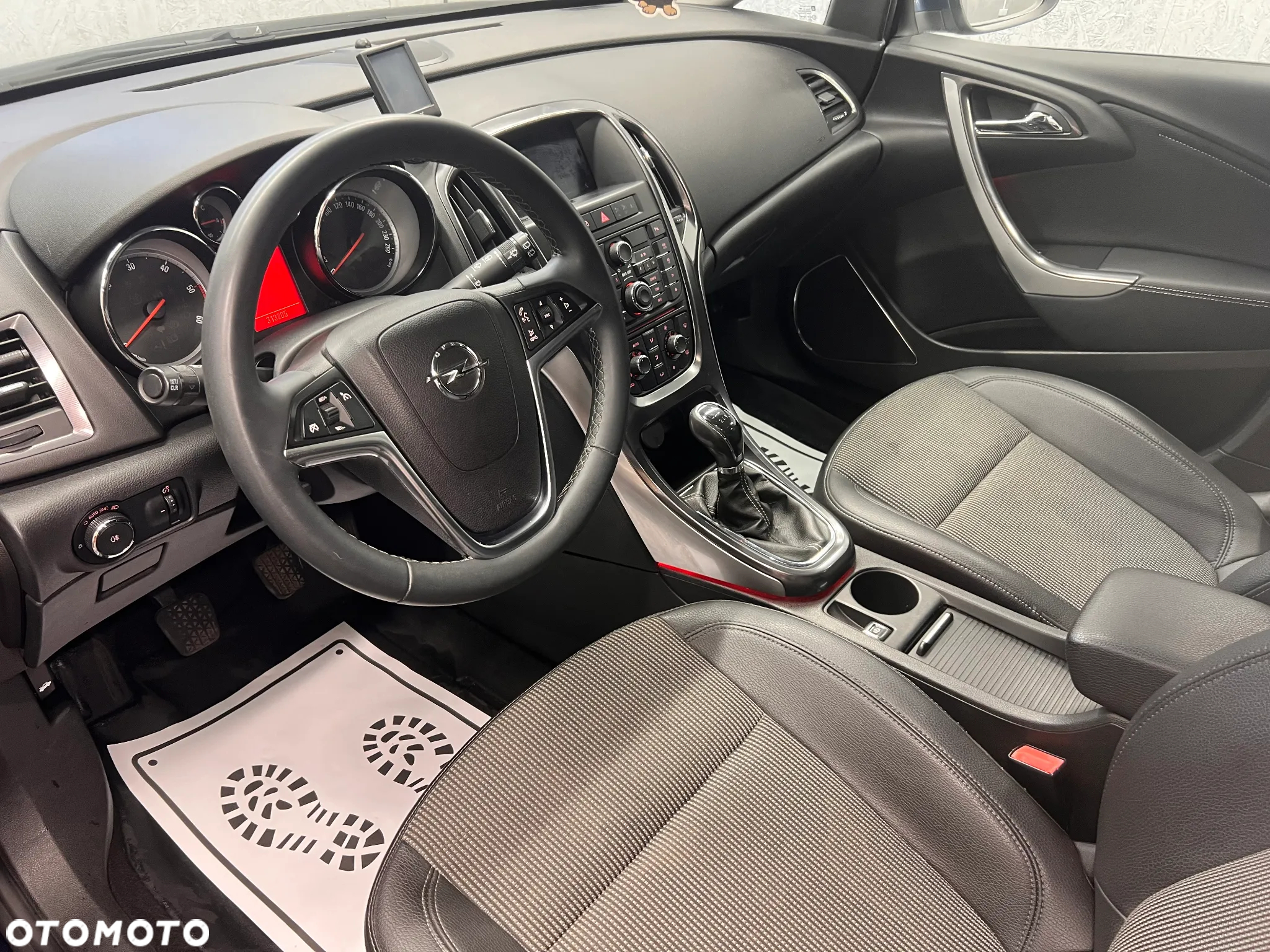 Opel Astra III 1.7 CDTI - 10