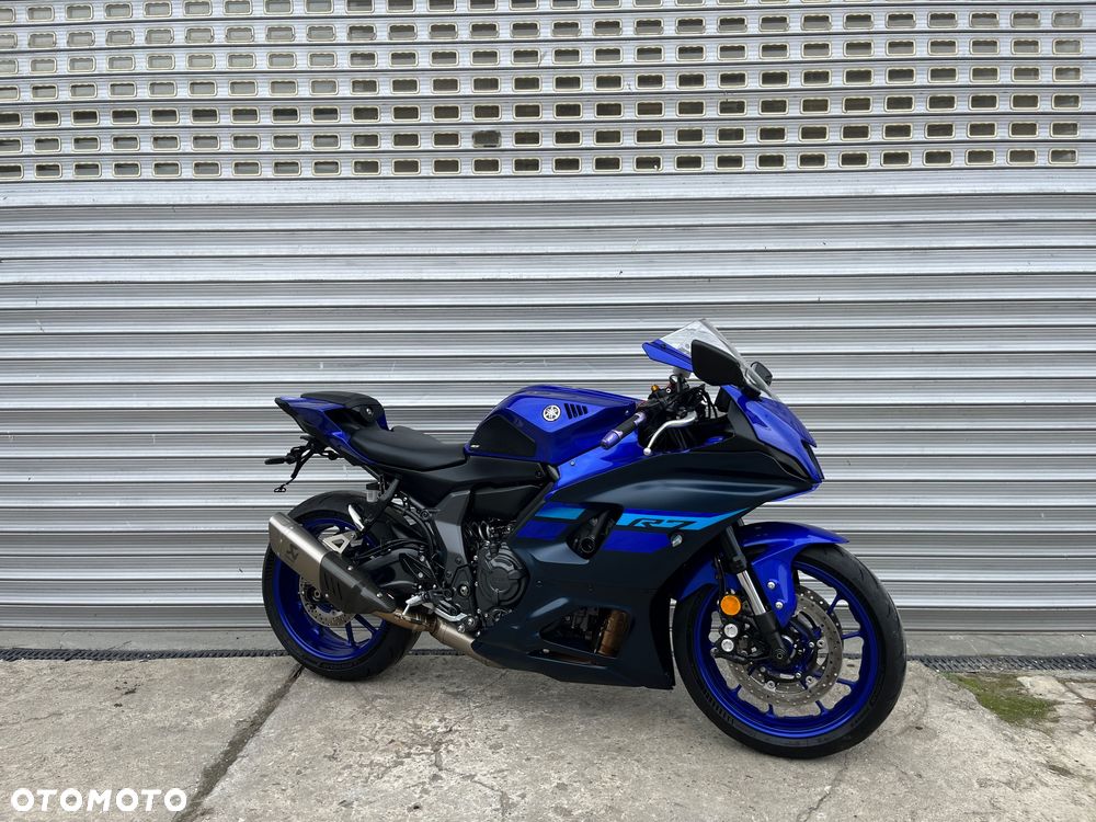 Yamaha YZF - 5
