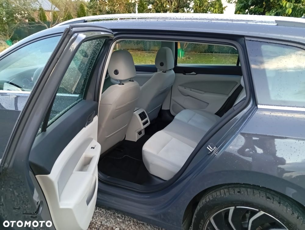 Volkswagen Golf 2.0 TDI Style DSG - 20