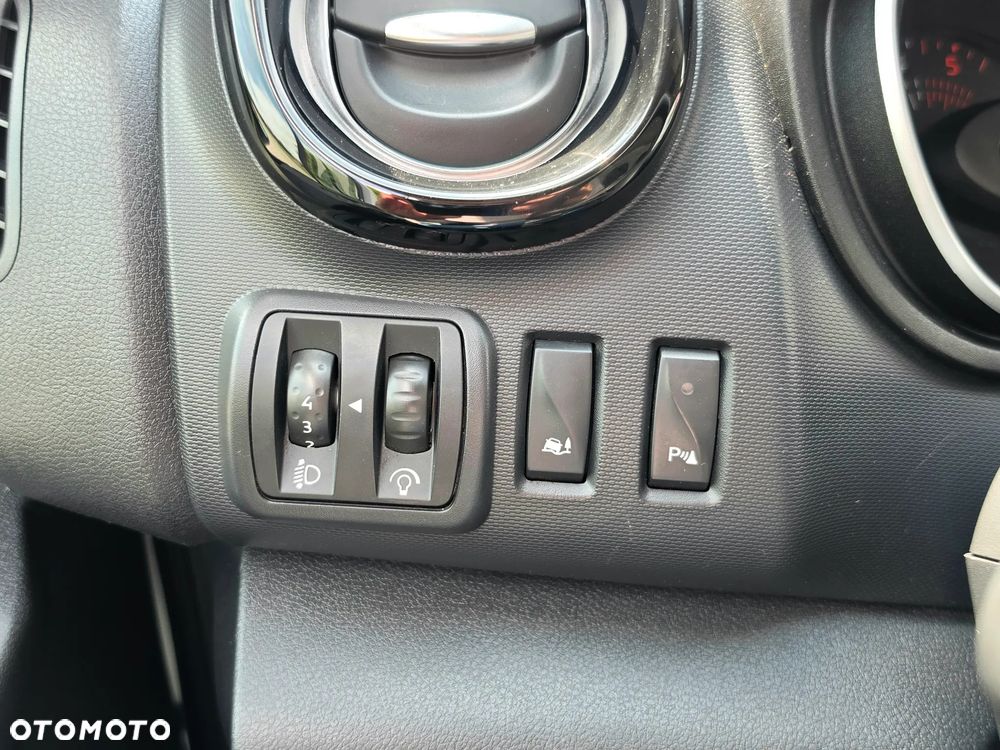 Renault Trafic - 13