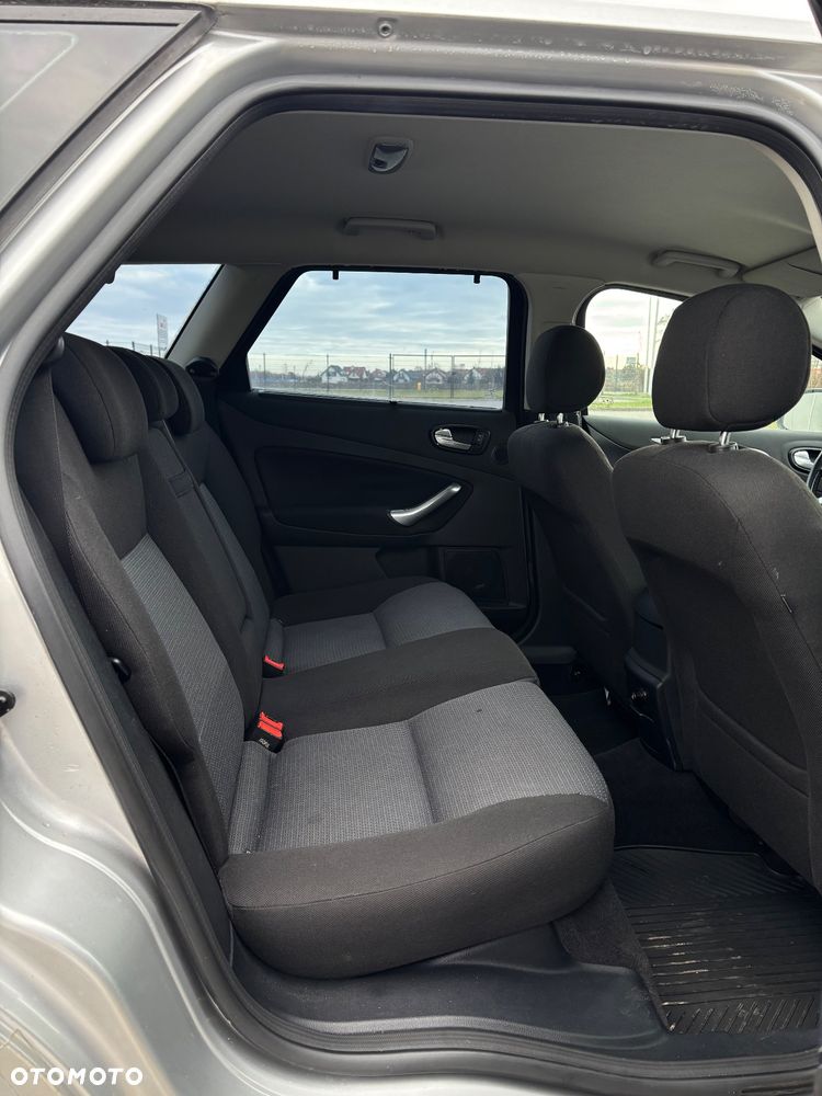 Ford Mondeo 2.0 Viva Titanium - 13