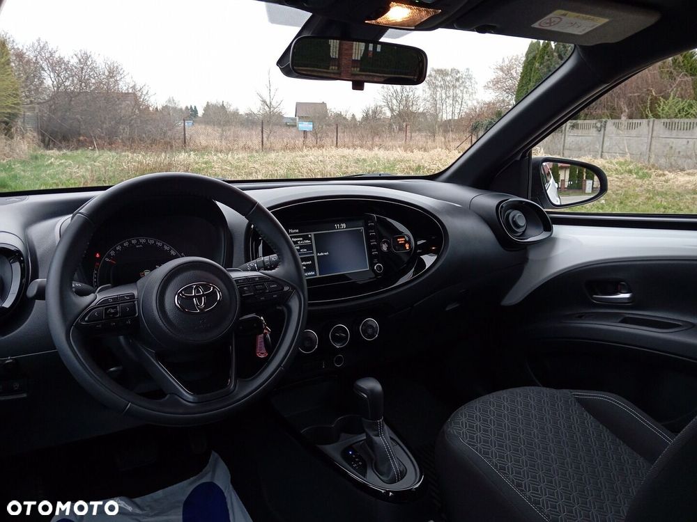 Toyota Aygo X 1.0 VVT-i Style CVT - 11