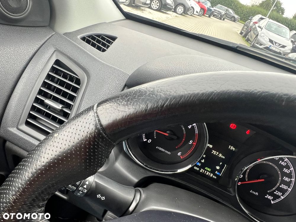 Peugeot 4008 HDI FAP 115 Stop & Start Allure - 32