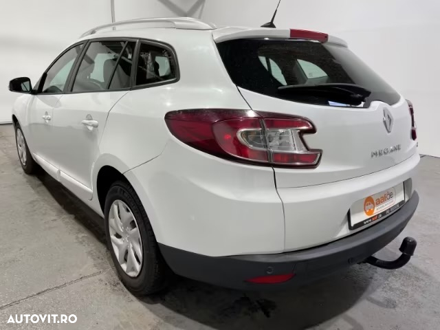 Renault Megane dCi 110 FAP LIMITED - 3
