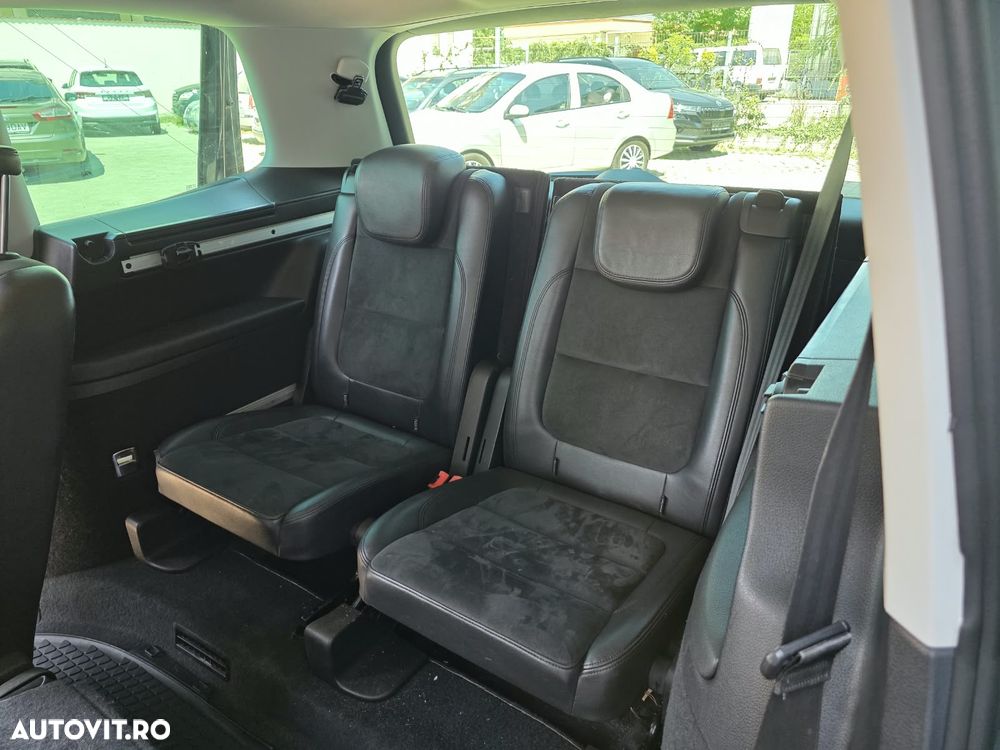 Volkswagen Sharan 2.0 TDI DSG Blue Motion Comfortline - 29
