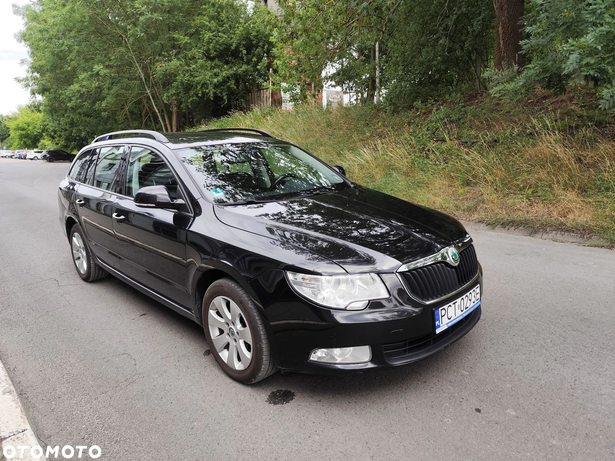 Skoda Superb 2.0 TDI Business - 1