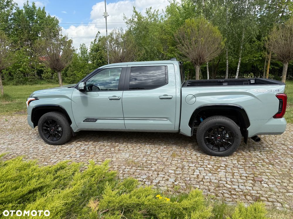 Toyota Tundra - 7