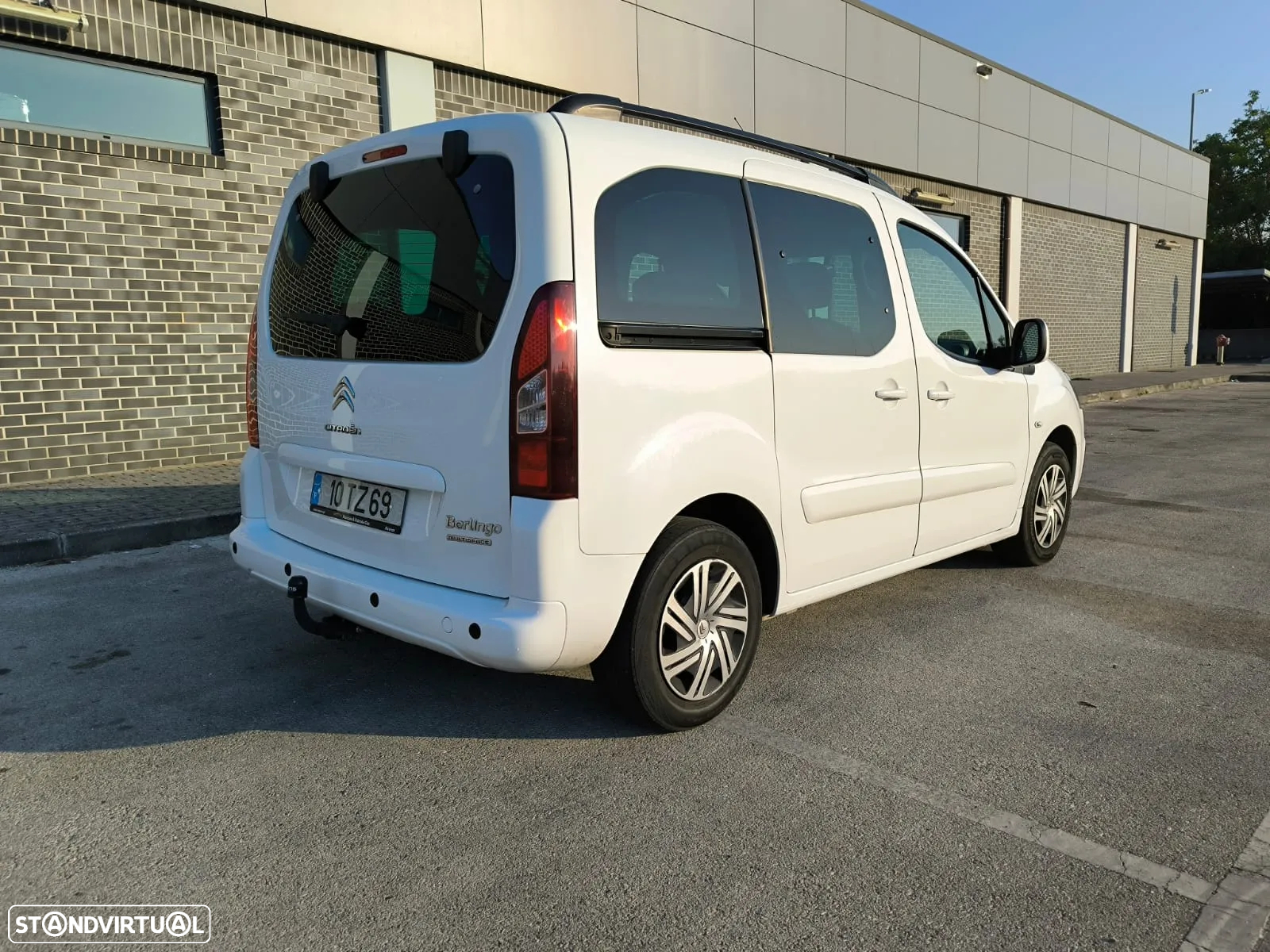 Citroën Berlingo 1.6 BlueHDi Feel 7L - 16