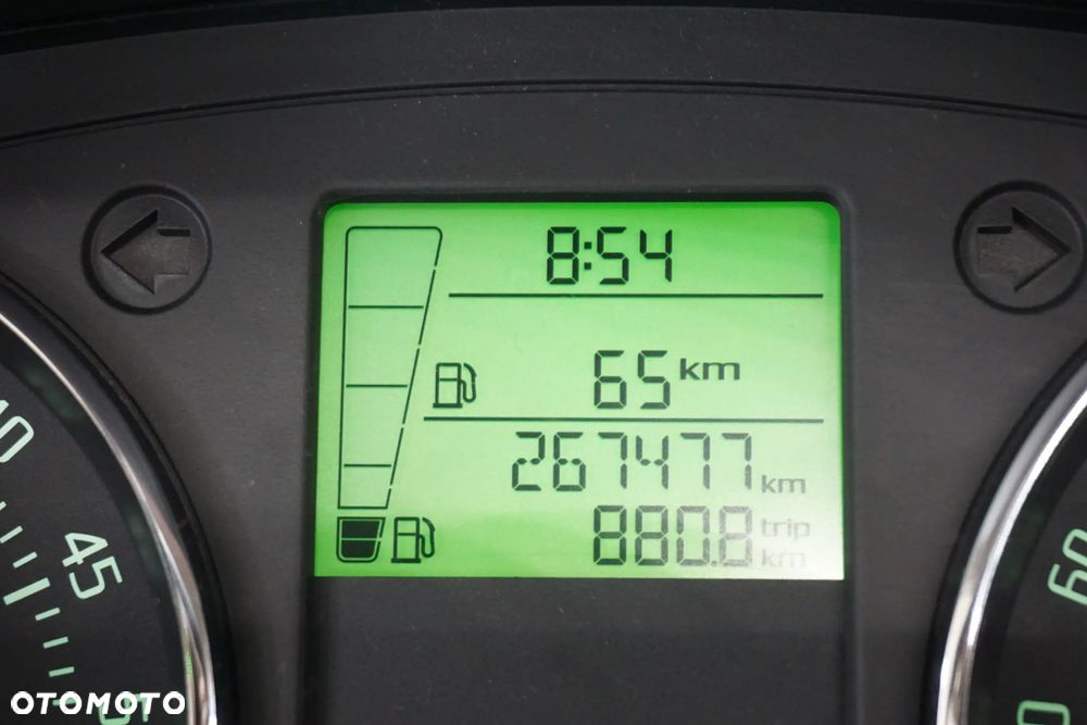 Skoda Roomster 1.6 TDI DPF Elegance - 30