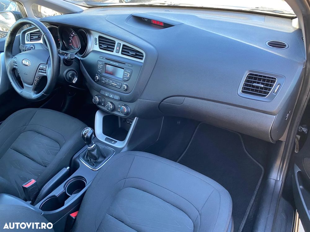 Kia Ceed - 19