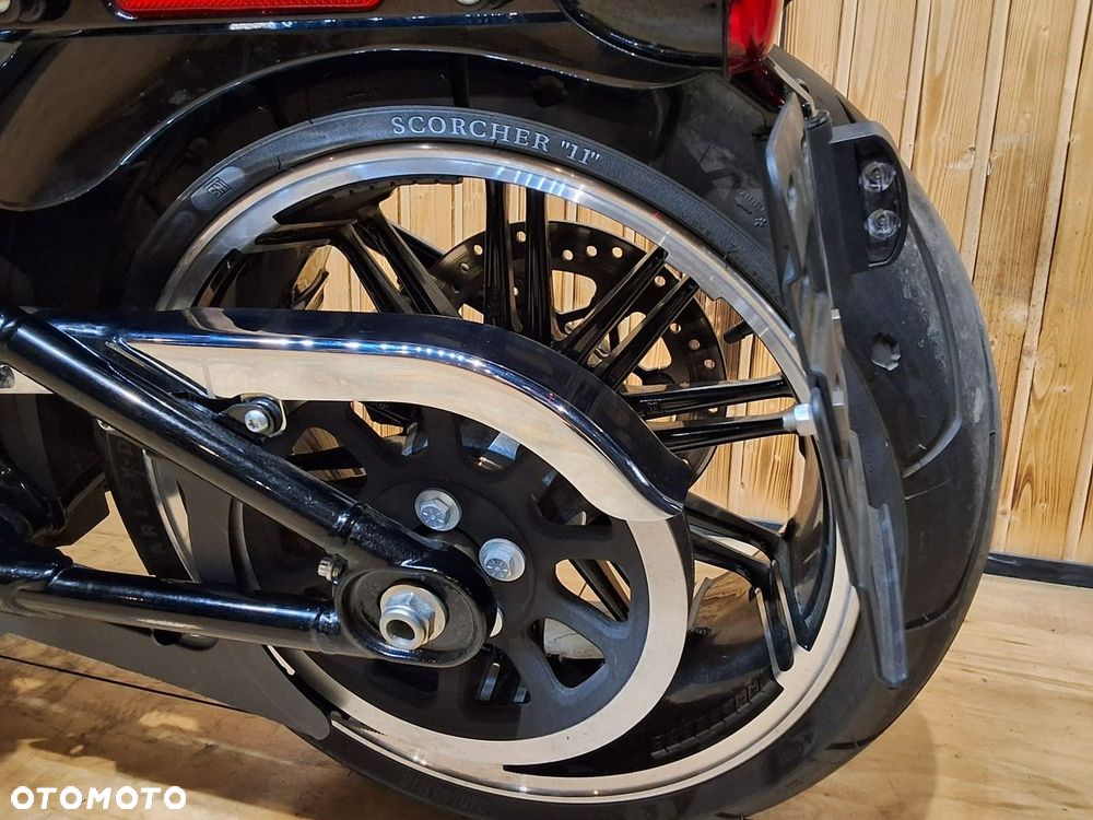 Harley-Davidson Softail - 21