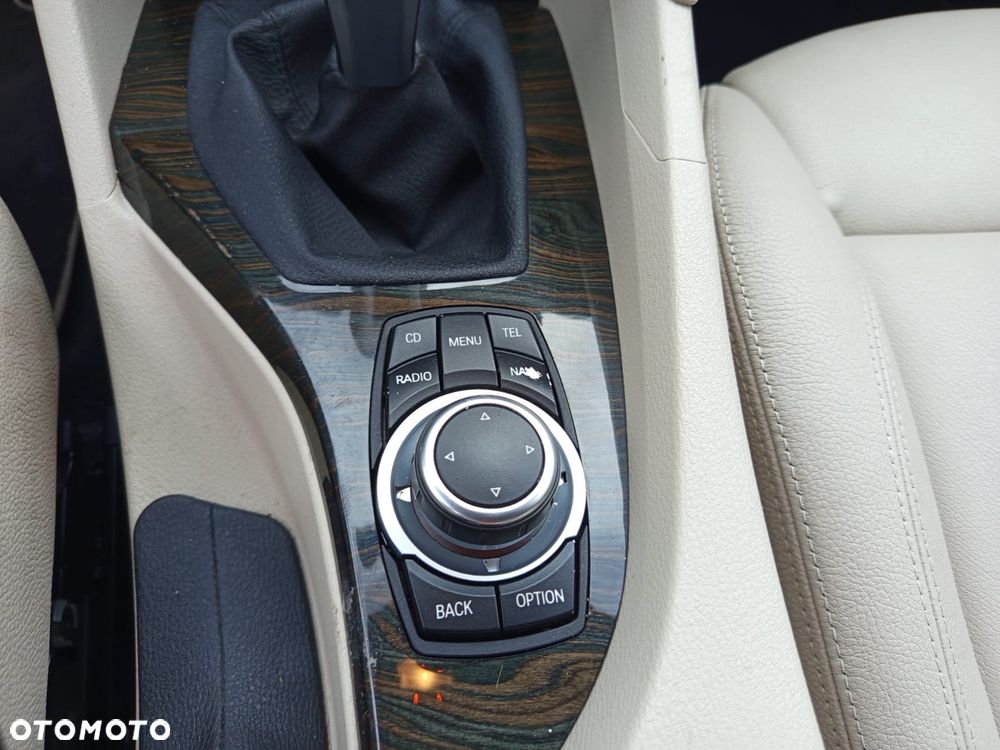 BMW X1 xDrive20d - 19