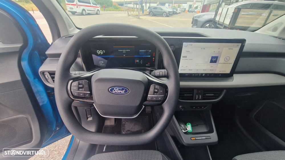 Ford Courier - 8