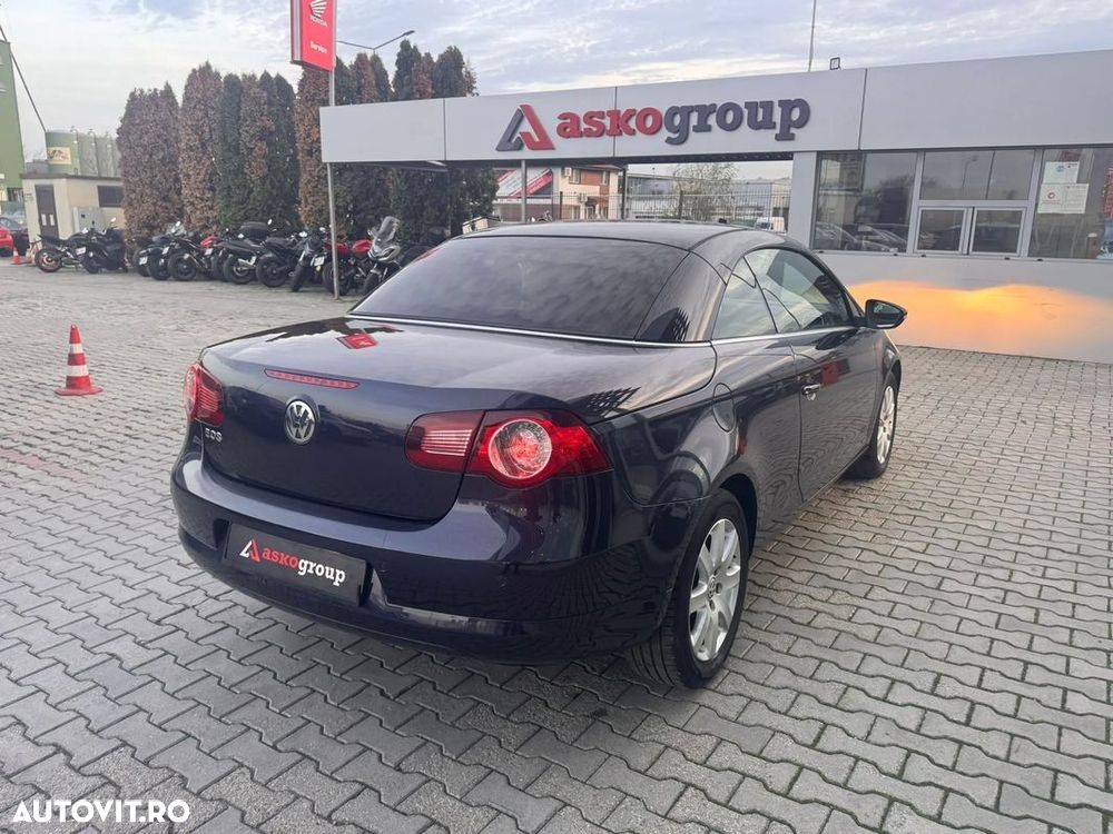 VOLKSWAGEN Eos 2010 — imagine 7