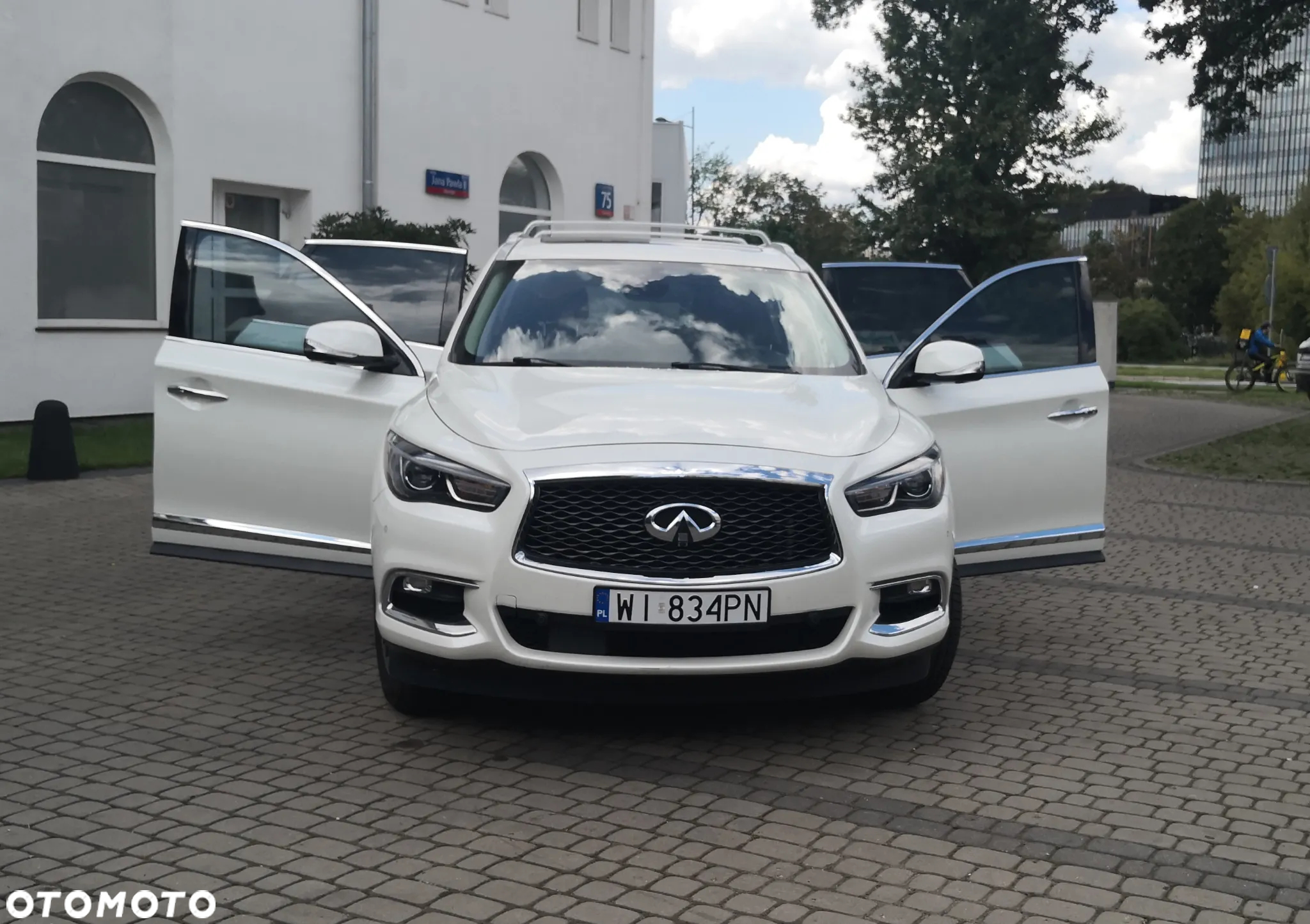 Infiniti QX60 3.5 Hi-Tech - 9