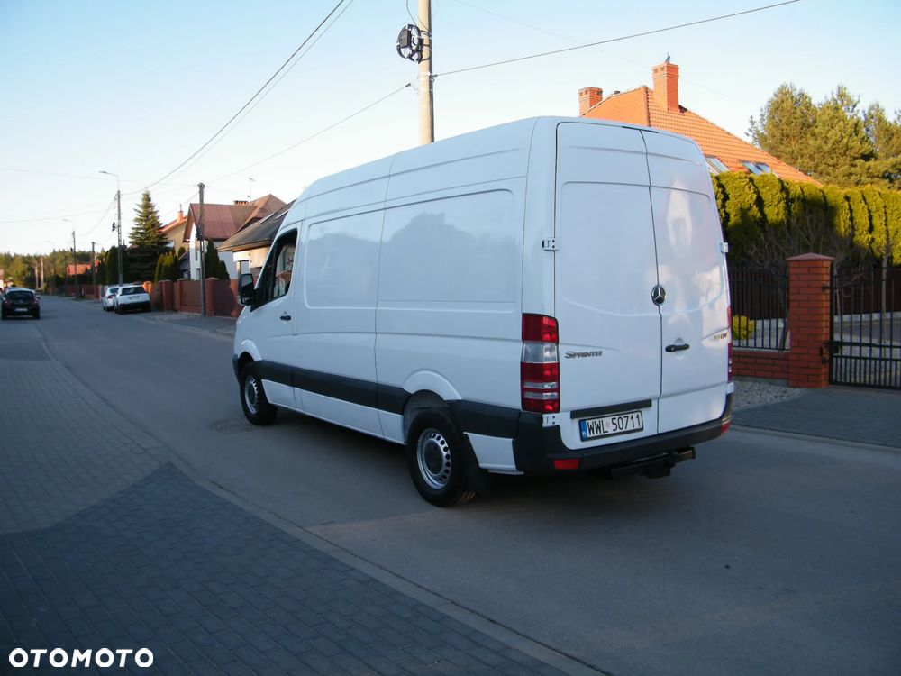 Mercedes-Benz Sprinter - 5