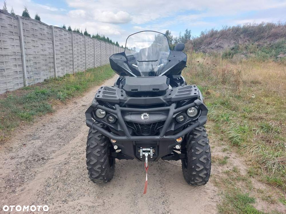 Can-Am Outlander Max - 2