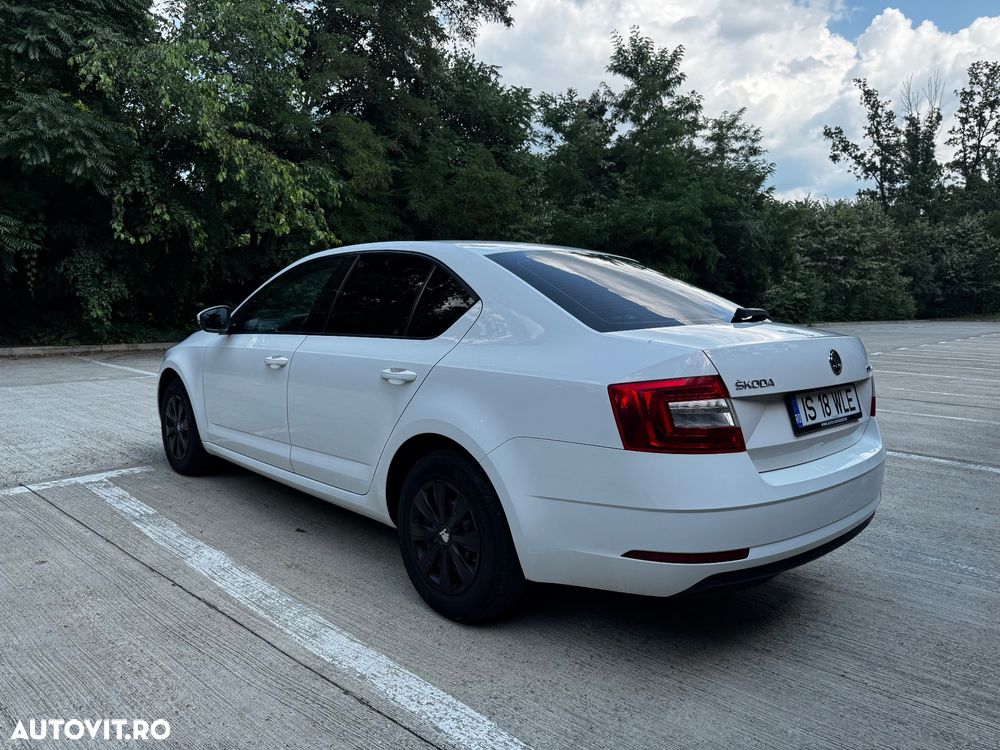 Skoda Octavia - 6