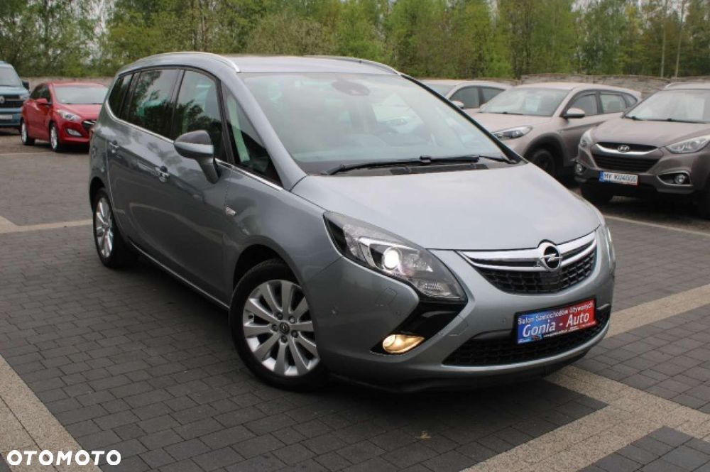 Opel Zafira - 9