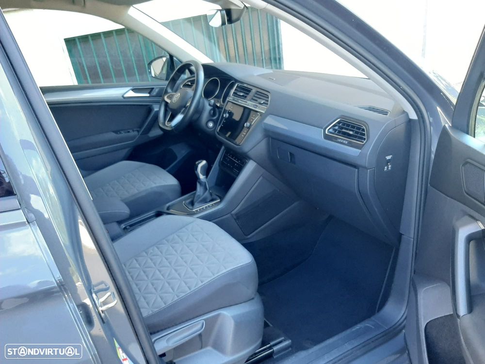 VW Tiguan 1.5 TSI Confortline - 15