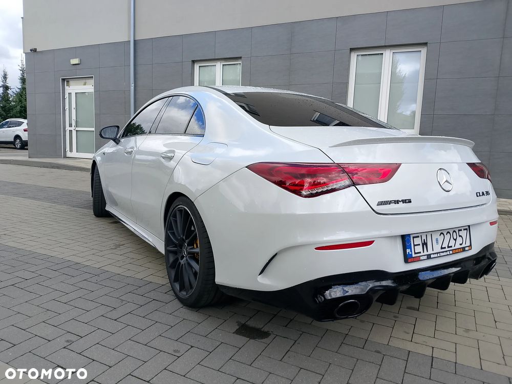Mercedes-Benz CLA AMG 35 4Matic B AMG Speedshift 7G-DCT - 11