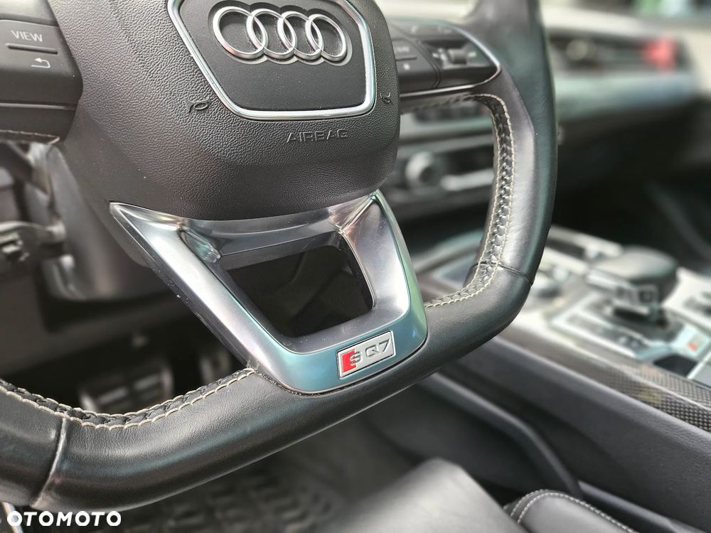 Audi SQ7 - 33