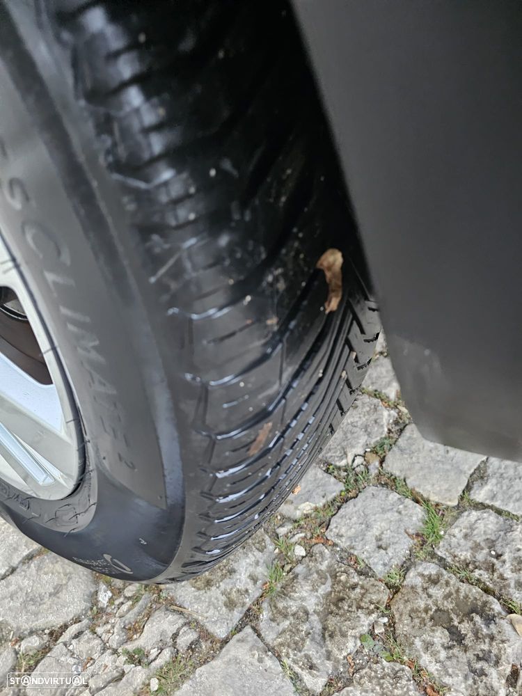 Peugeot 5008 PureTech 130 EAT8 Stop & Start Allure - 31