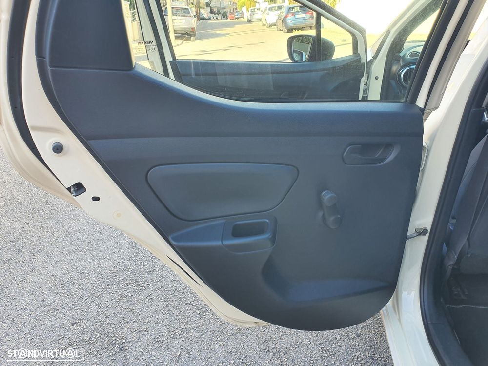 Nissan Micra 1.0 G Acenta - 22