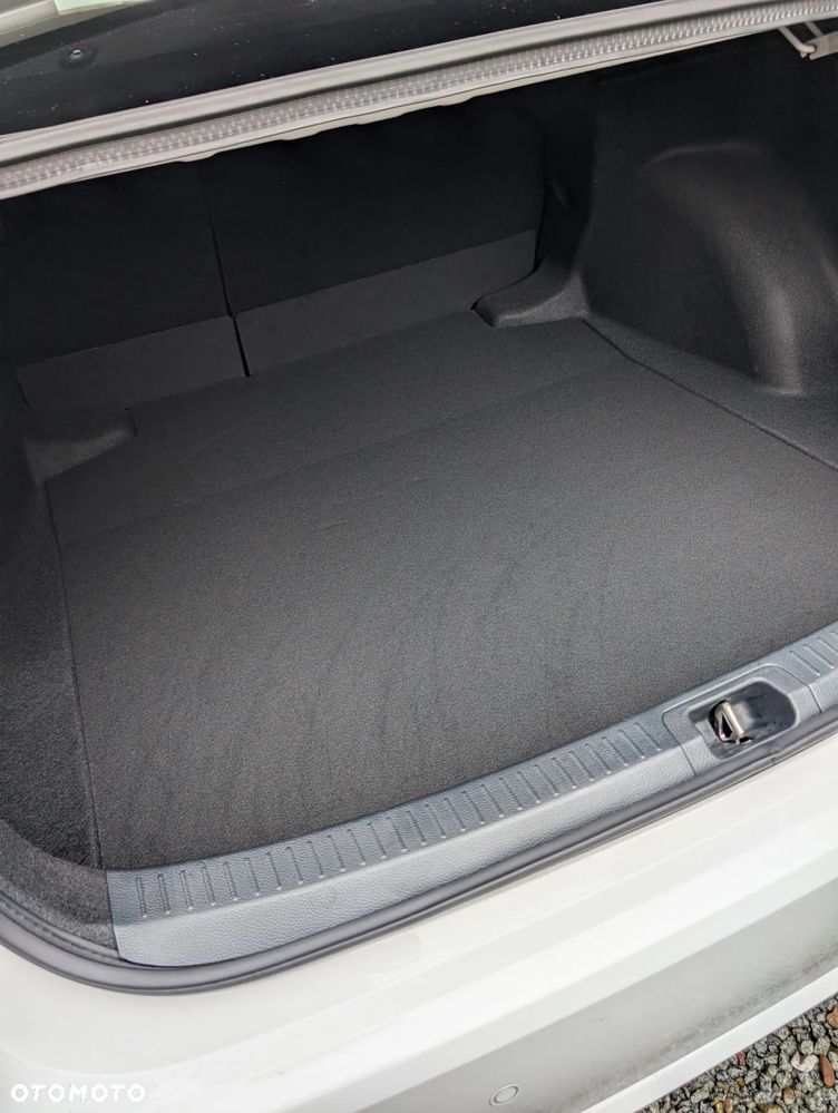 Toyota Corolla 1.5 Style - 12