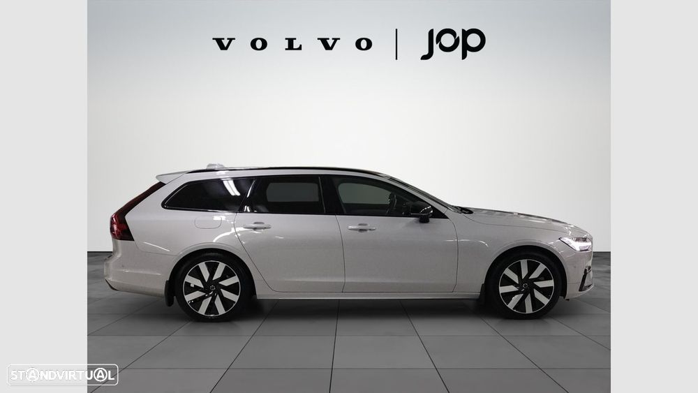 Volvo V90 2.0 T6 PHEV Plus Dark AWD — fotografia 7