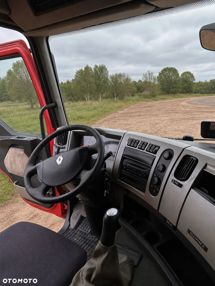 Renault PREMIUM - 13
