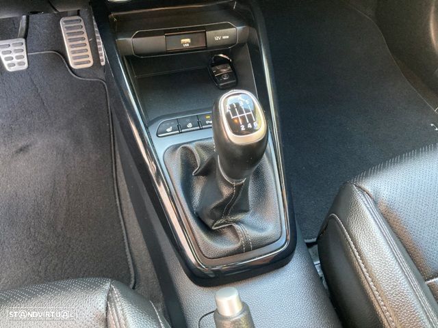 Kia Rio 1.0 T-GDI 120 Mild-Hybrid Platinum Edition - 25
