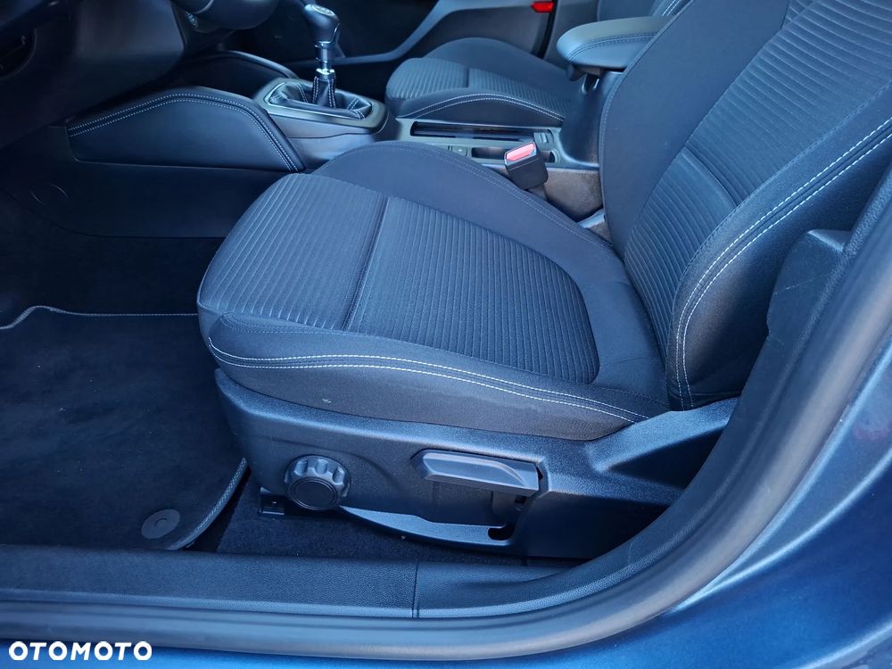 Ford Focus 1.0 EcoBoost mHEV Titanium - 15