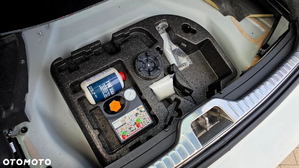 Volvo XC 60 D4 Geartronic Ocean Race - 21
