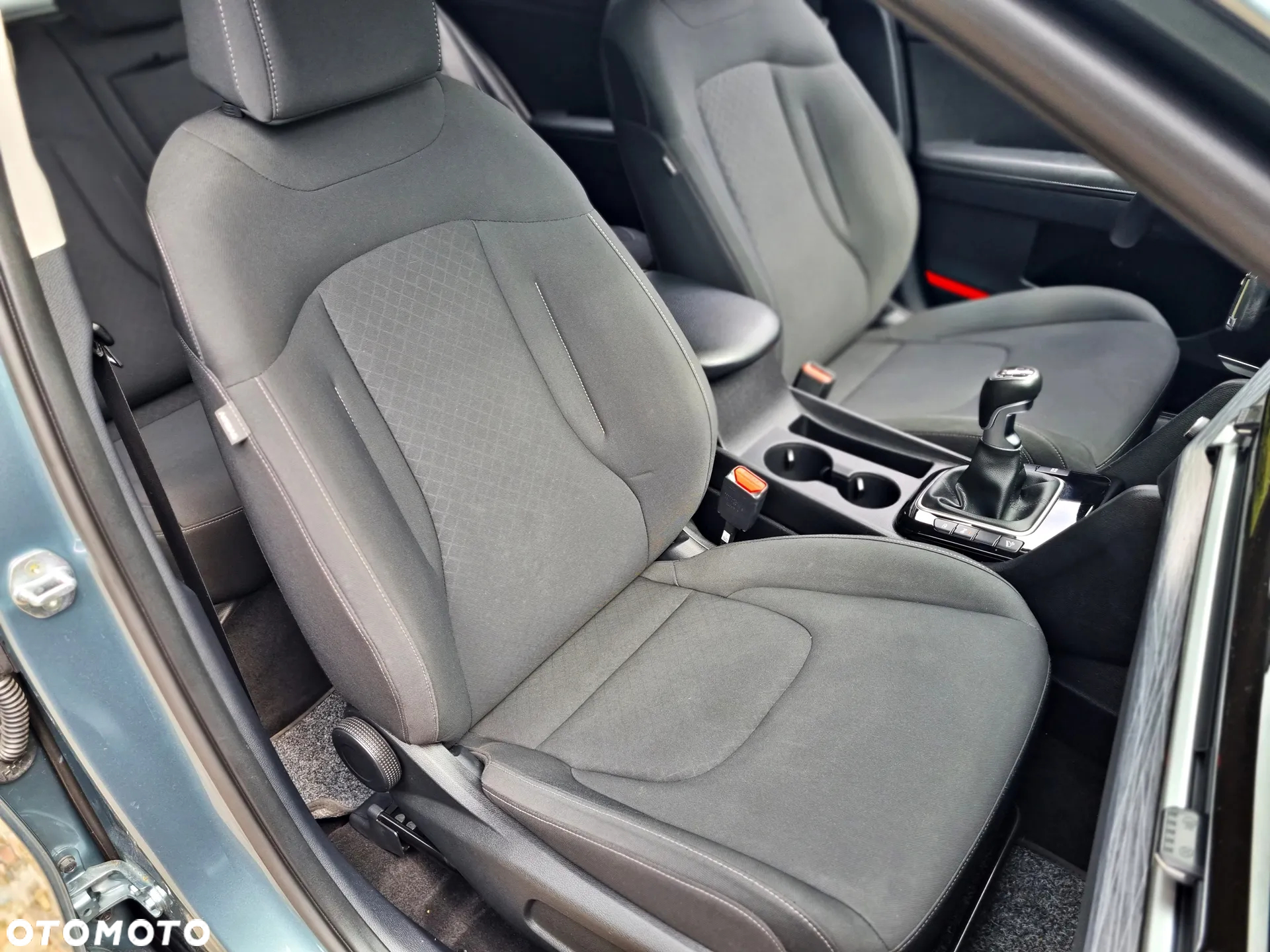 Kia Sportage 1.6 T-GDI 2WD Eco-Dynamics+ (48V M-H) Vision - 24